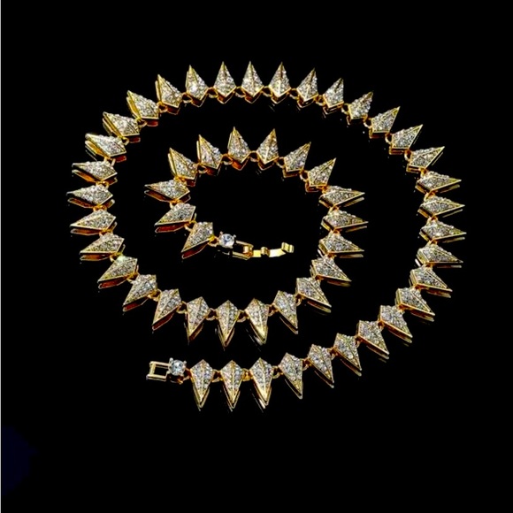 Rhinestone & Argyle Decor Chain Necklace - Picture 2 of 2